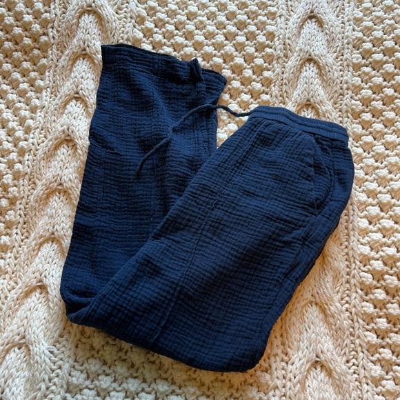 J.Crew women’s navy pants - Picture 3 of 4